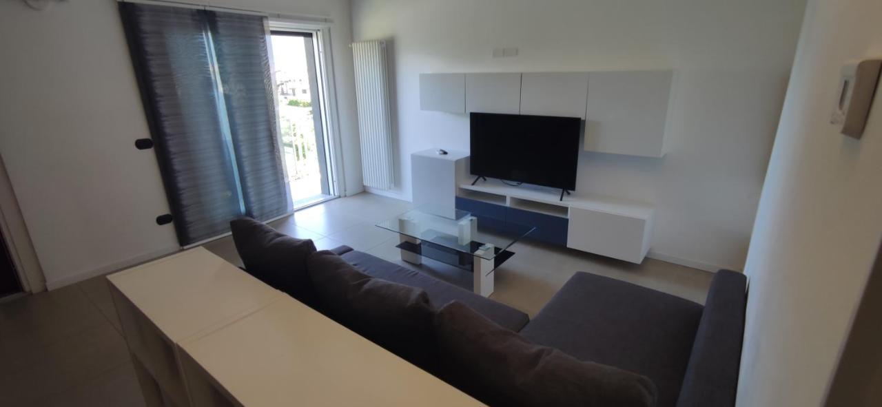دومازو Hotel Residence Alessandra المظهر الخارجي الصورة