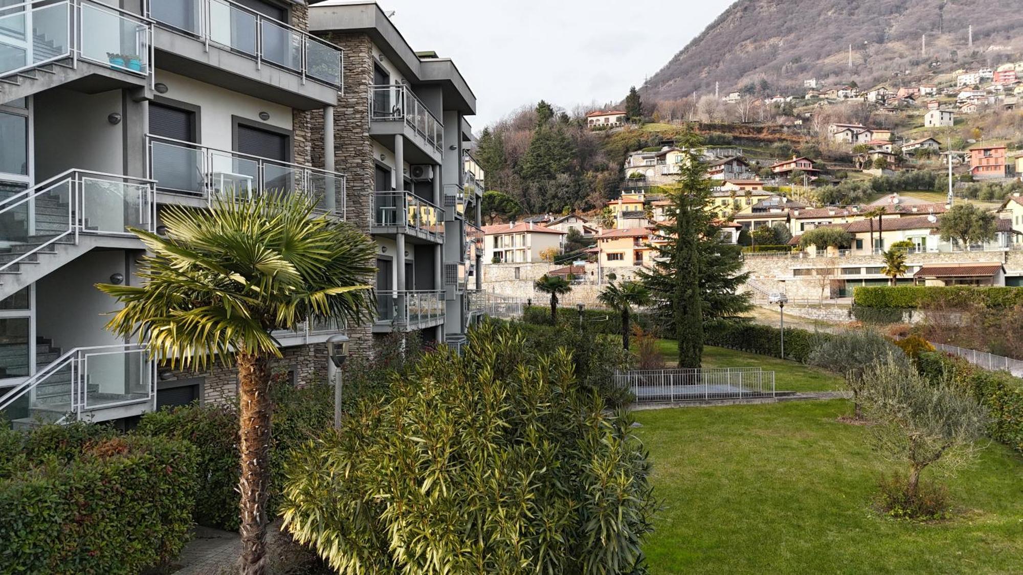 دومازو Hotel Residence Alessandra المظهر الخارجي الصورة