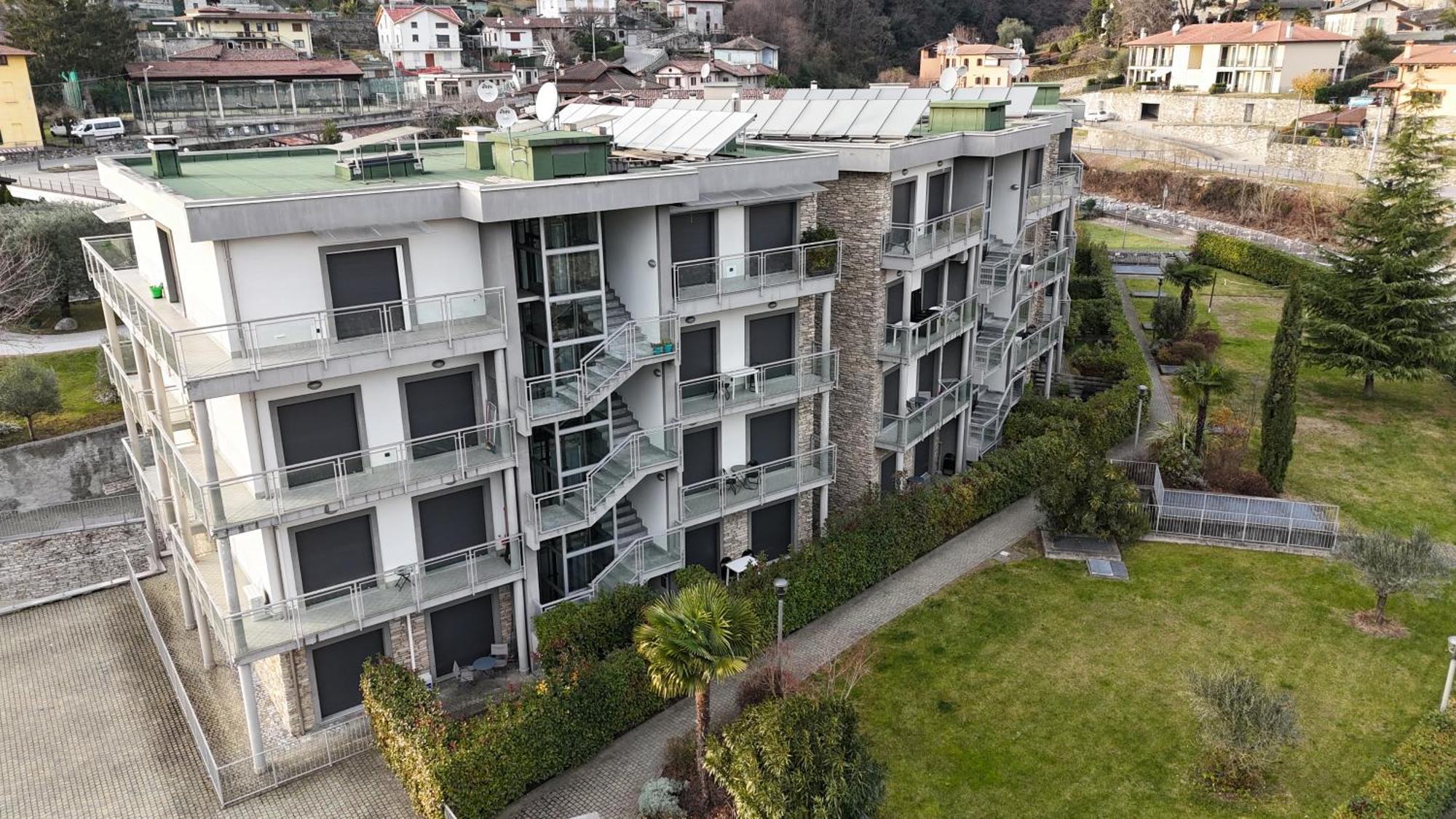 دومازو Hotel Residence Alessandra المظهر الخارجي الصورة