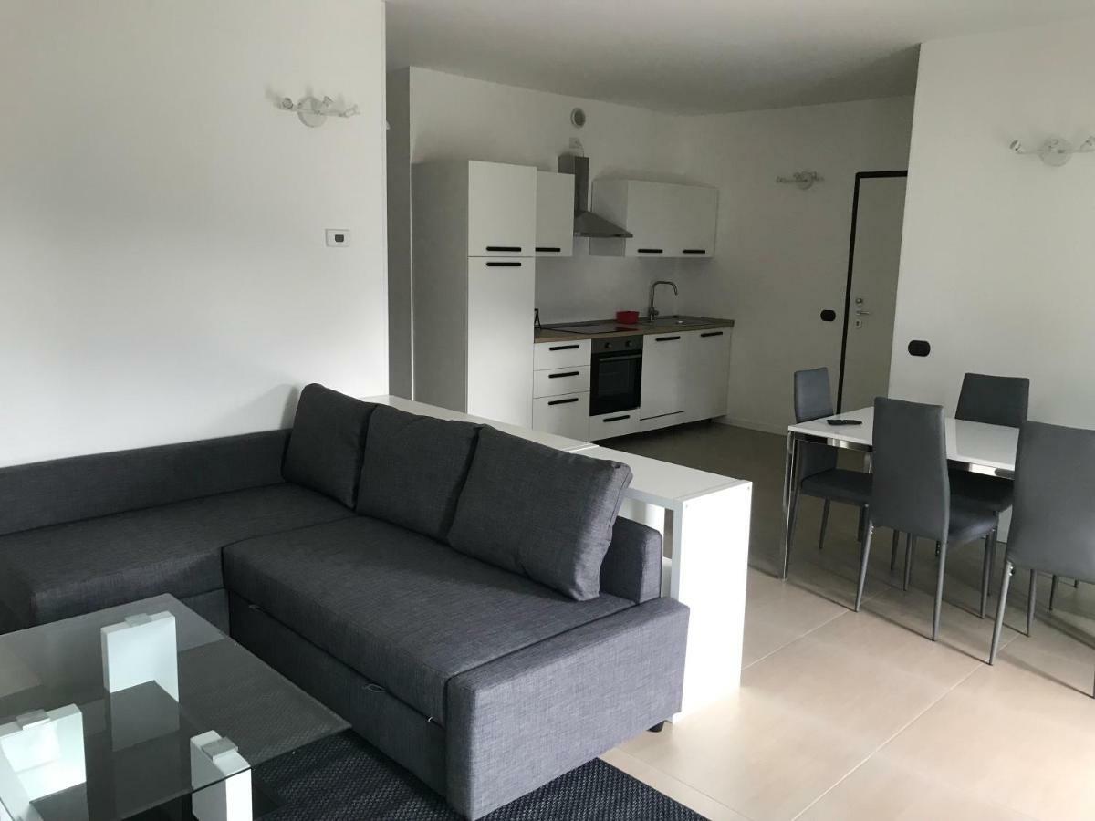 دومازو Hotel Residence Alessandra المظهر الخارجي الصورة